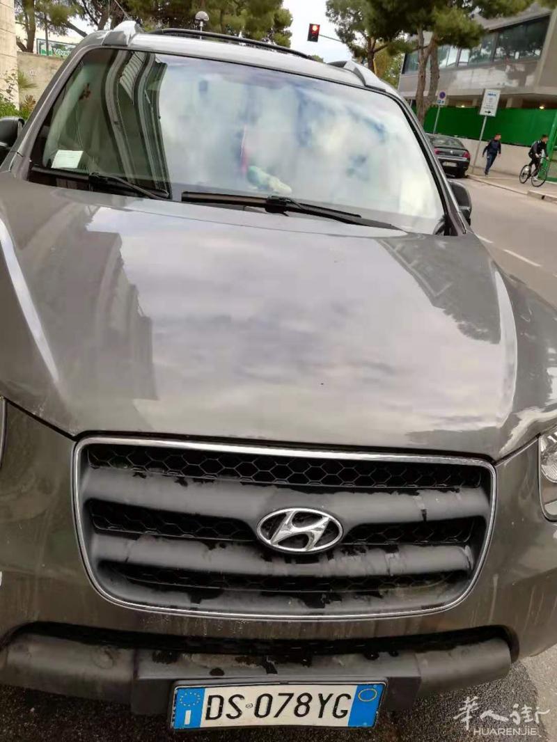 HYUNDAI 2009 SANTA FE 自动挡 GAS 去年刚装 4万5公里