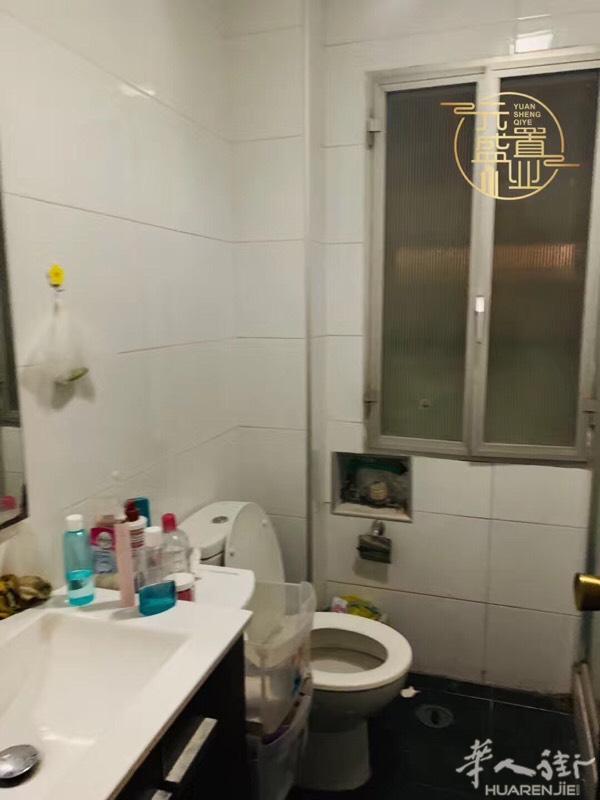 【六号线puerta de angel 三室一厅