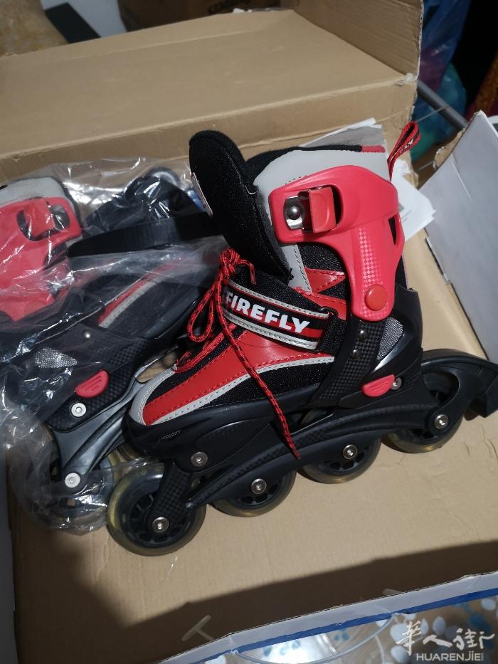 全新溜冰鞋  30欧出售。意大利名牌  34-37码
