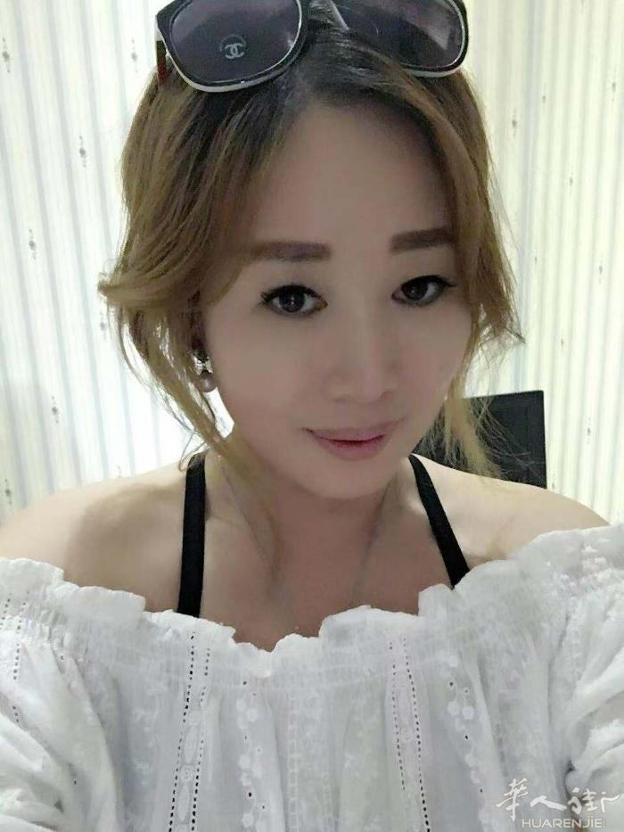 本人单身想找一个老公。疼我爱我的就好。