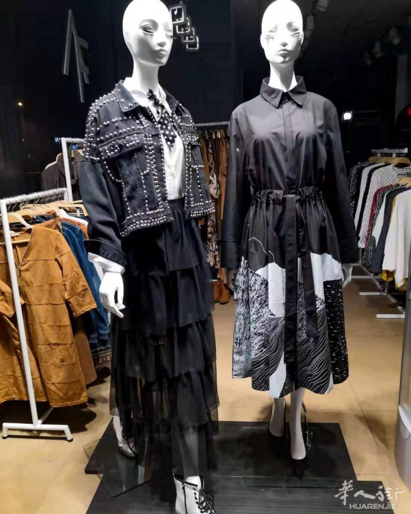 BILBAO商业步行街服装店转让！！！！