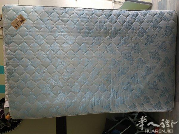 新到120✘190床架床垫，非常干净无水渍，