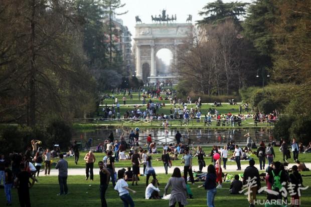 米兰 Bar zona parco sempione 近华人街