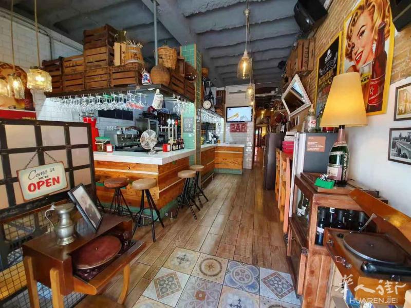 老外知名餐馆转让,十年老店。
