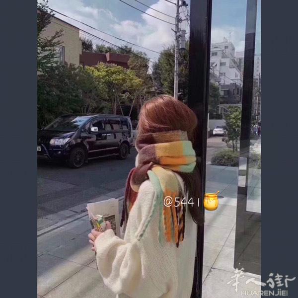 超级百搭的围巾🧣
价格也很实惠呀～
wechat