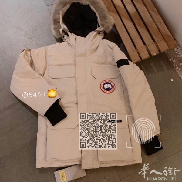 canada大鹅羽绒服

：重工细节讲解2