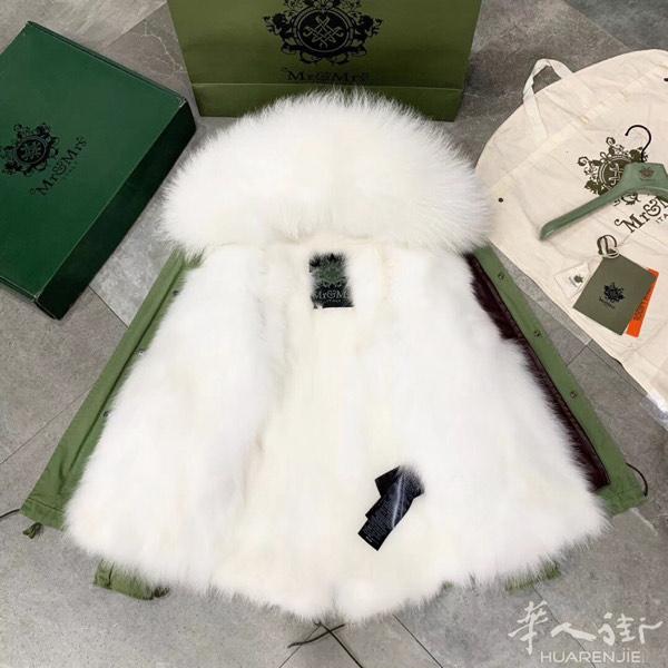 皮草夫妇 3500-4000人民币
皮草与外套自由