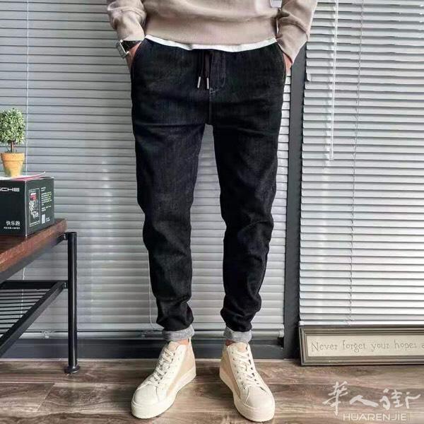 牛仔裤黑色尺寸2尺5，32码