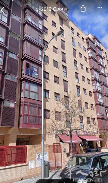 3路地铁SAN FERMIN 有单间出租
