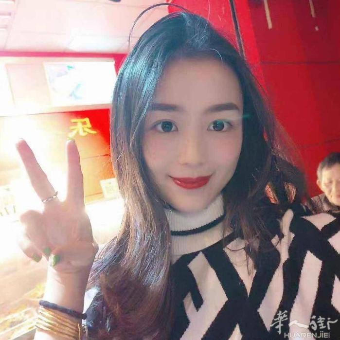 女，短暂婚史……一个人生活，寻一个脾气好的男人，聊得来，我可以去你的城市，有意联