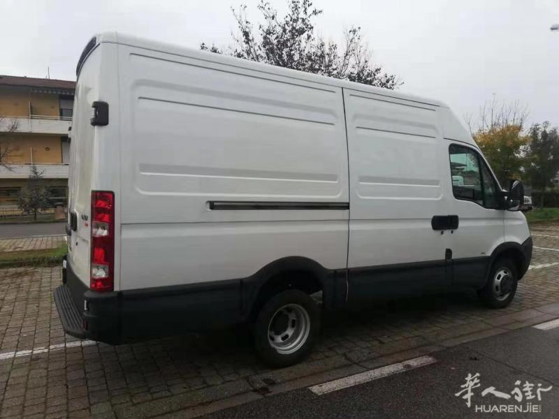 08年IVECO货车面包车，16万公里，状态良好，是工作的好帮手，售价7500欧元