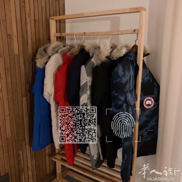 大鹅‎羽绒服

冬天内穿短‎袖都‎会‎热的款🥵