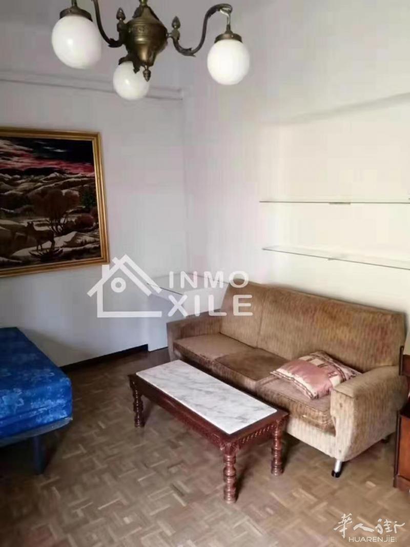 德里6号线opañel 有房出租  🏡房型：四室一卫