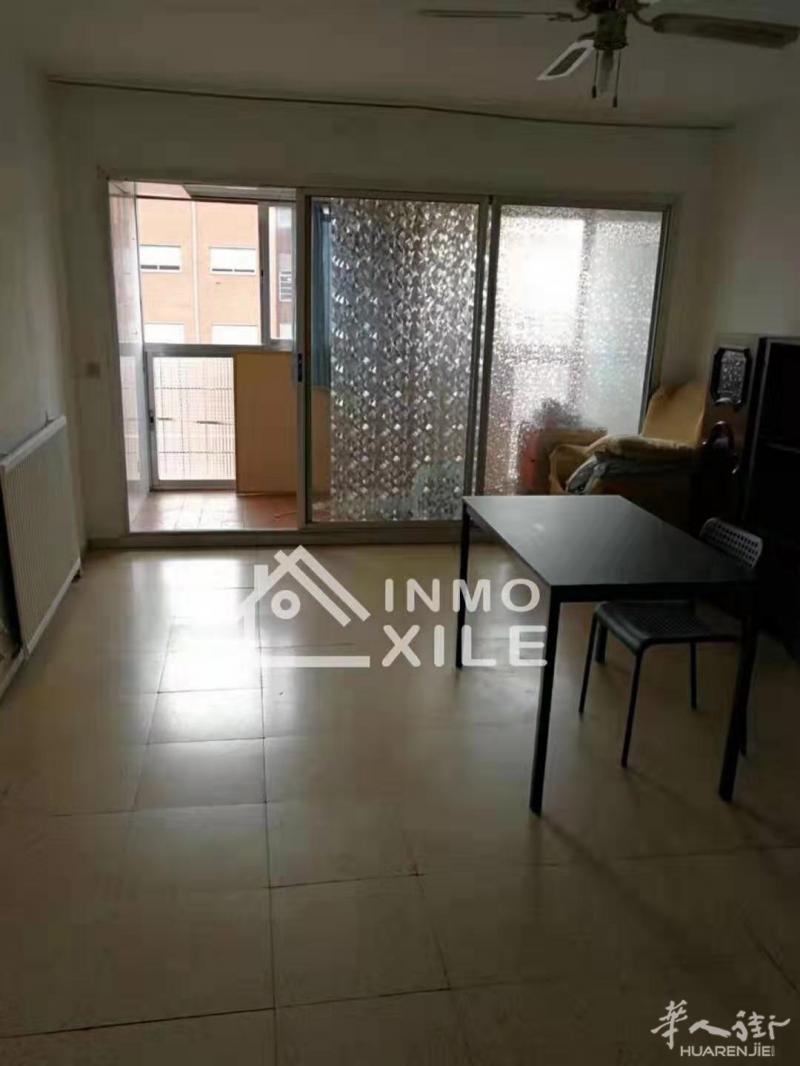 3号线Sanfermin出租  🏡房型：3室1厅两卫