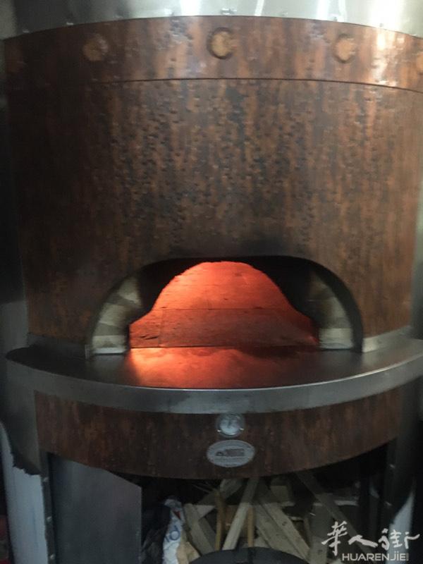 Pizza dí forno 有买