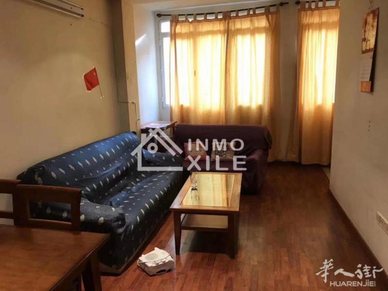 乐居出租-马德里地铁2号线市中心Santo Domingo 单身公寓 整租