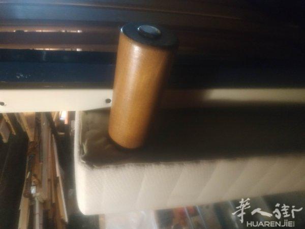 双人床架带四个床脚加床垫一百三十出让