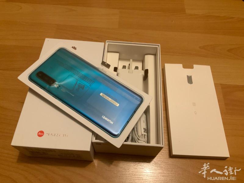 出售华为 P30, 6g+128gb全新。300镑