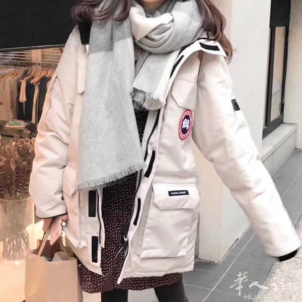 滑雪🎿什么的 真的要安排上一款这样子的羽绒服
保