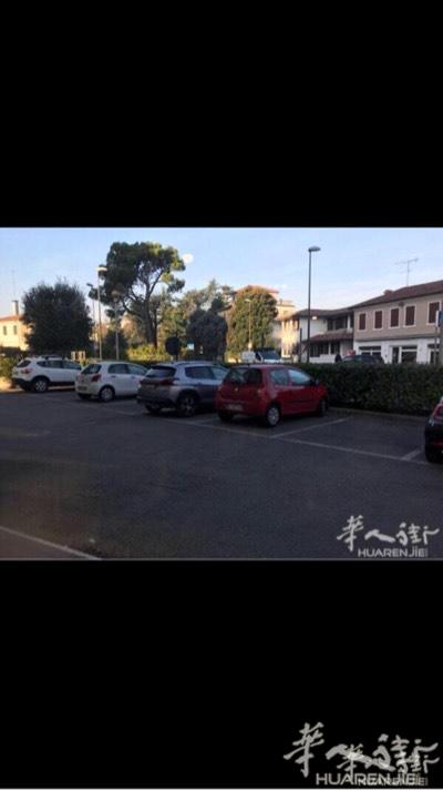 Treviso市内酒吧转让，停车位大、前后门都可以