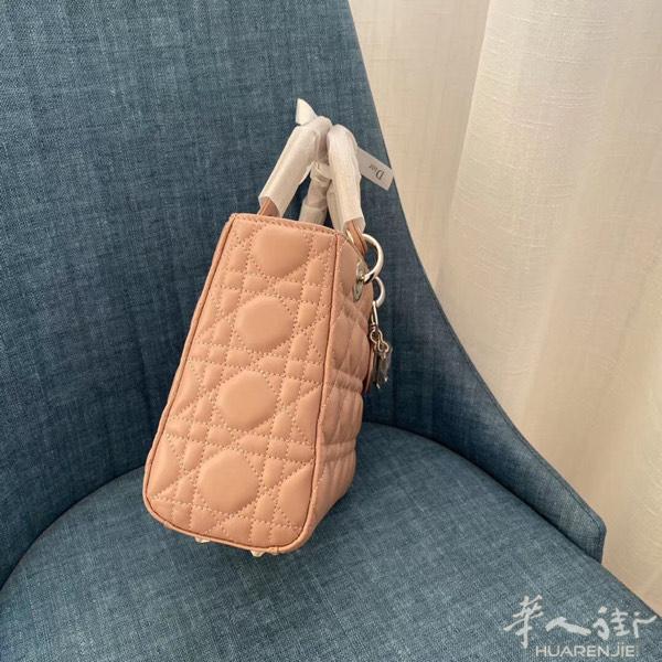 Dior lady classic 4格​戴妃