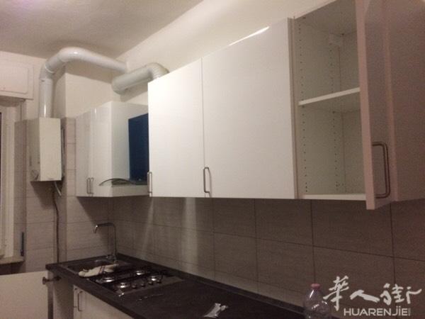 诚意装修公司装各类餐馆酒吧住家美甲店理发店工厂等技
