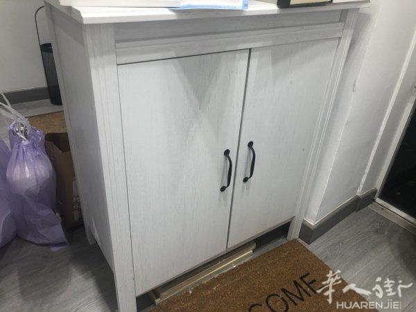 宜家柜子 茶几  展示柜 等等