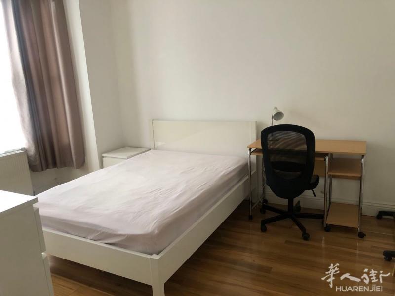 伦敦东3区全新装修house, 楼下有一大房间出租