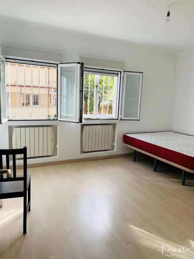 Opanel四室新装修整租  🏡房型：4室1卫