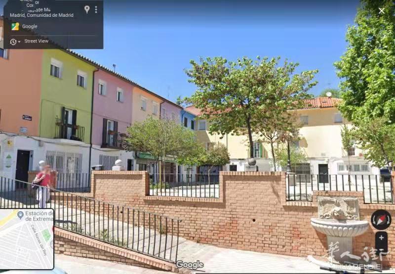马德里地铁六号线ALTO EXTREMADURA地铁口三层住家出售