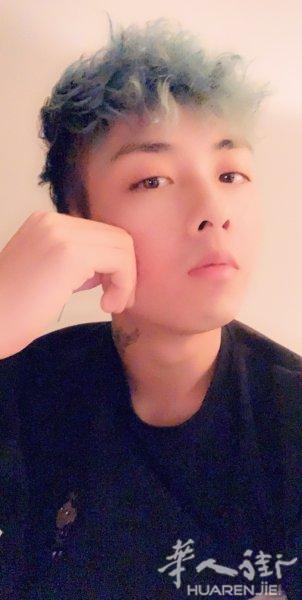 翻译百分之百满意。