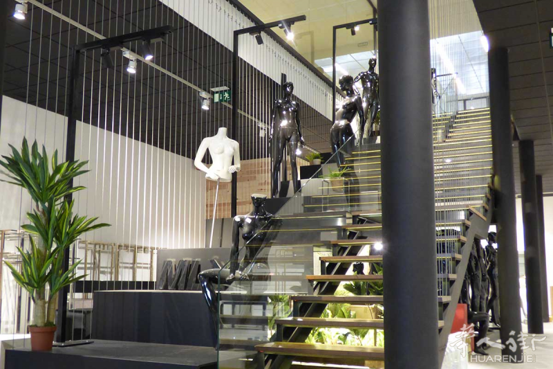 清仓特价!开店、置办家具、办活动的华人朋友看过来🈹️!多种商品疯狂打折!
