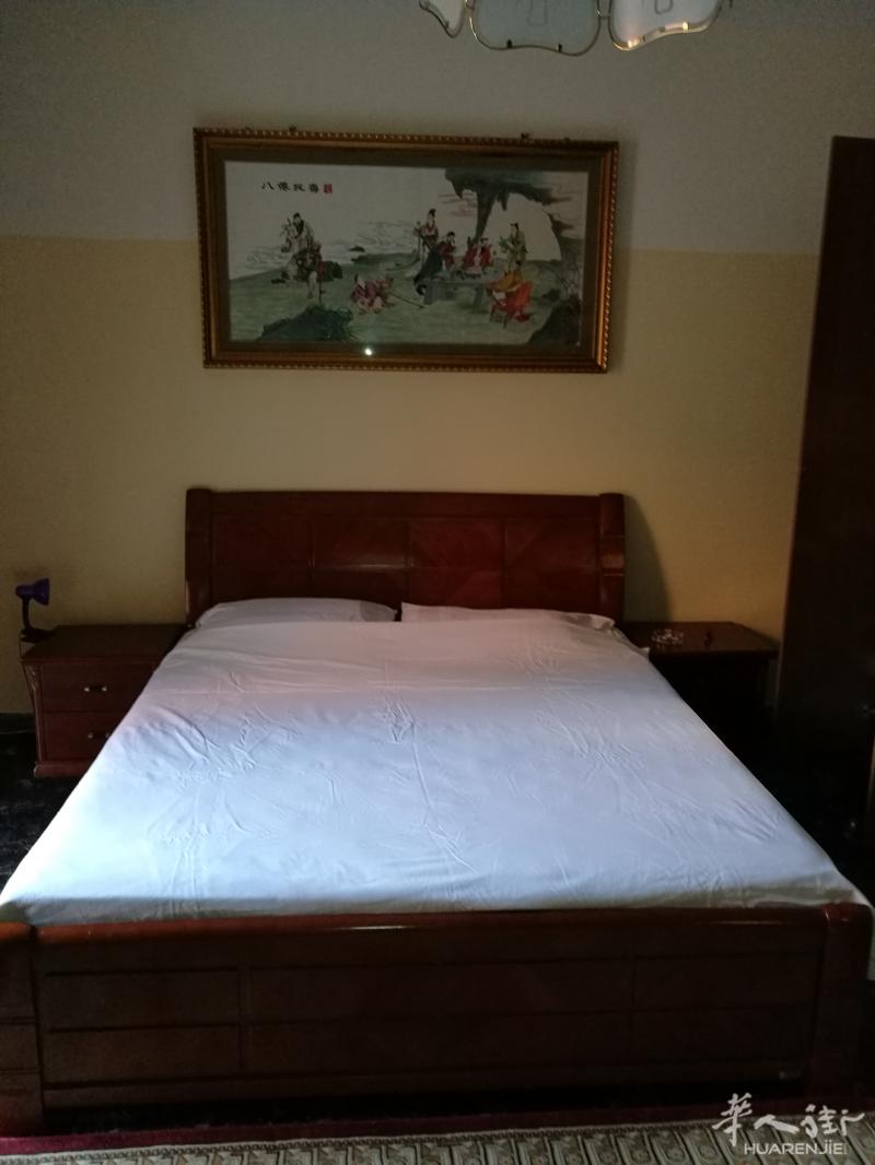 博洛尼亚中意家庭旅馆独立卫生间3808992453