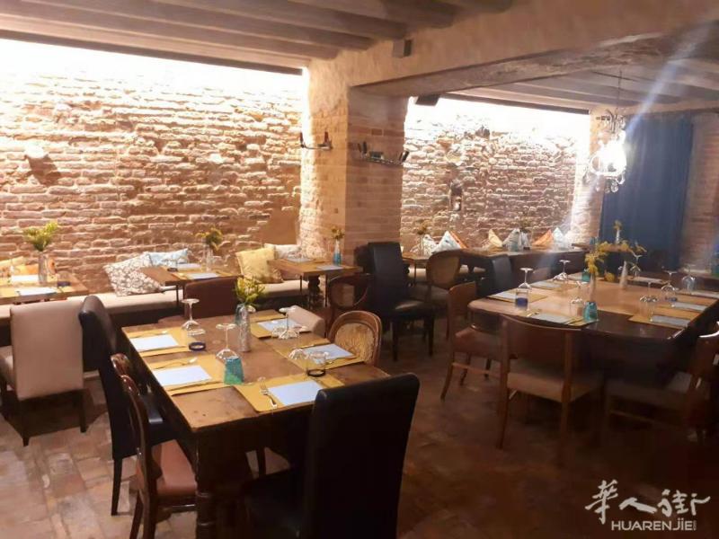 旺铺售卖----------旅游小镇意大利人酒吧带餐馆