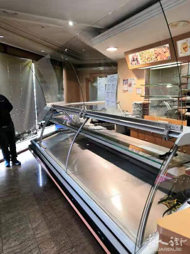 二手外卖冷柜 4眼火炉底价出售 先到先得