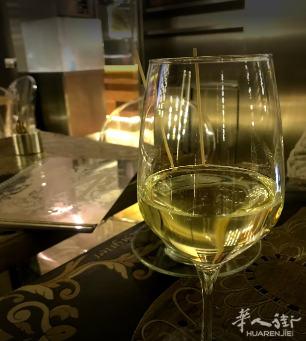 米兰市中心意大利人酒吧转让