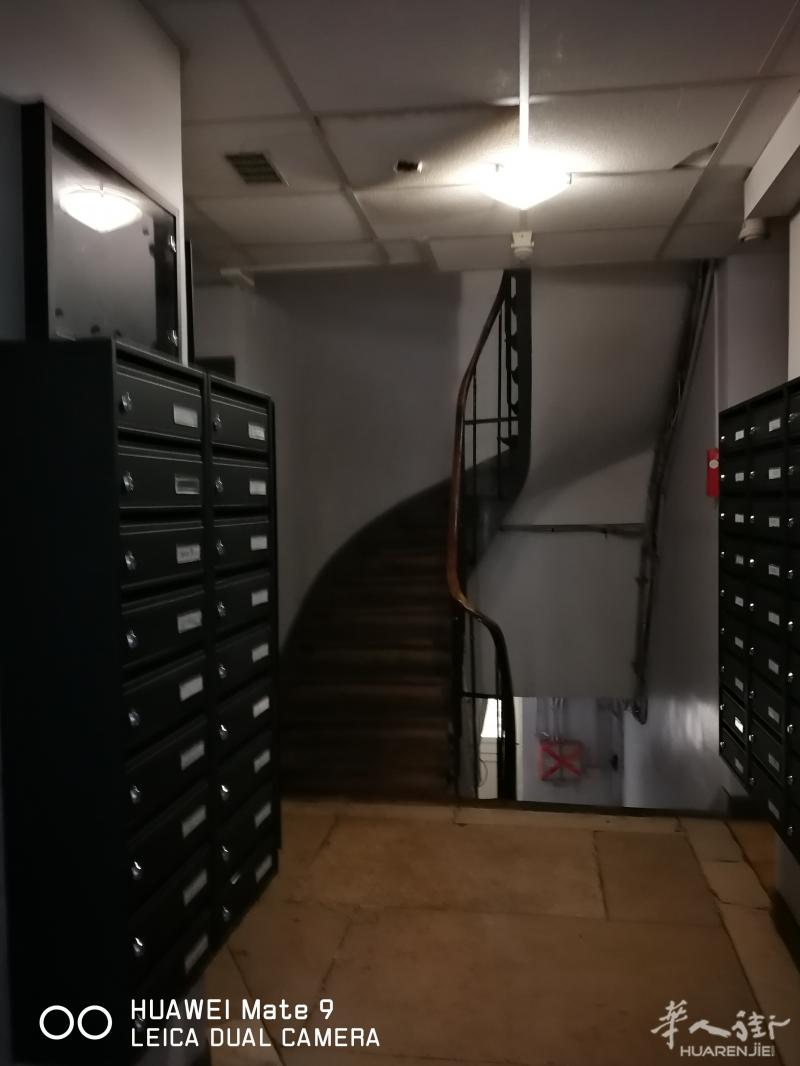 小巴黎10区  独立套房 靠近2号地铁 一房一厅出租  近美丽城和colonel fabien地铁口