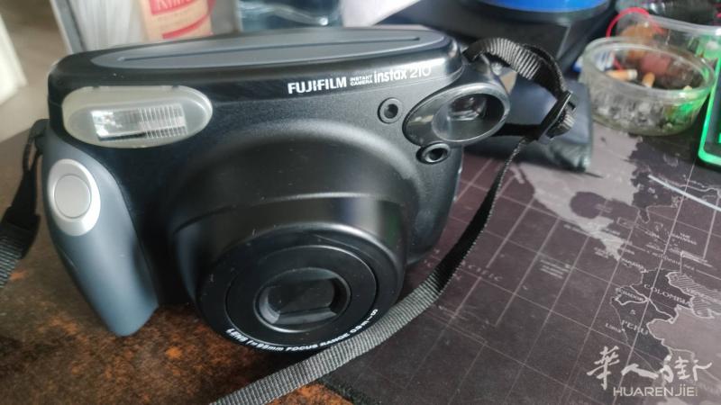 转让一台 instax 210 拍立得相机