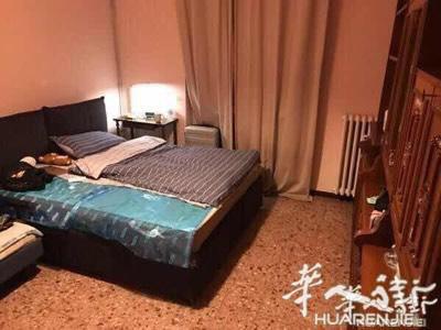 绿线cimiano 地铁口房子。￼房间合租（450