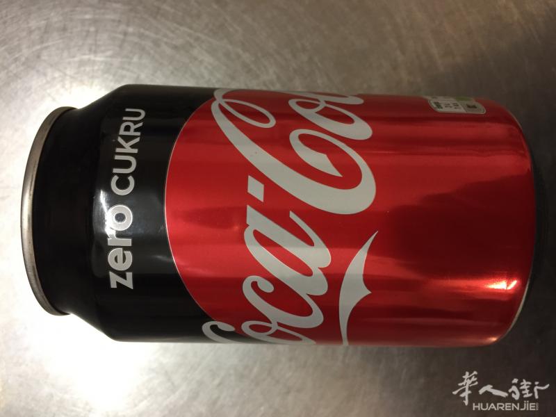 92区RUEIL-MALMAISON 卖stock 啤酒 甜品 COCA ZERO