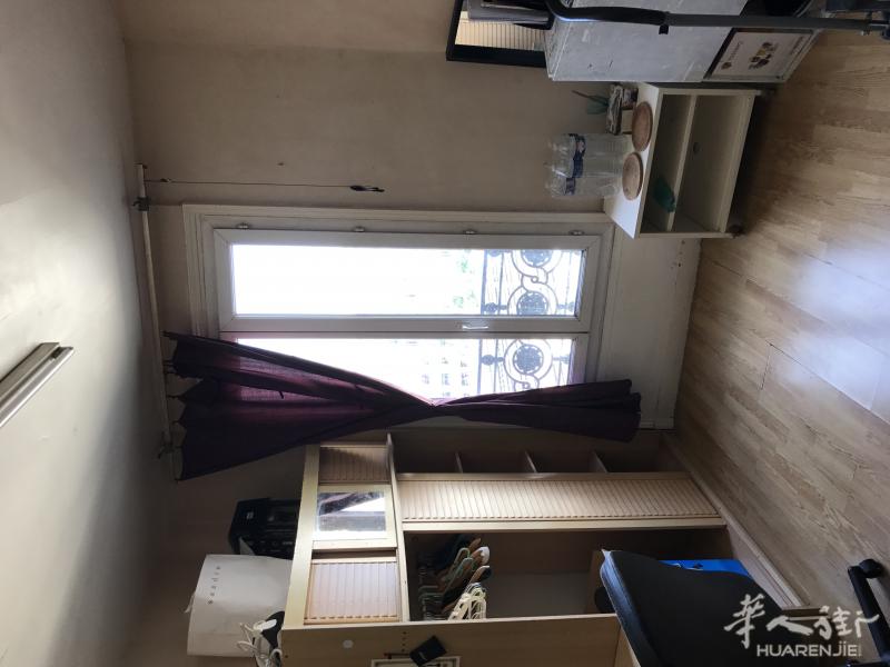 七号线Porte de la Villette附近出租一房间