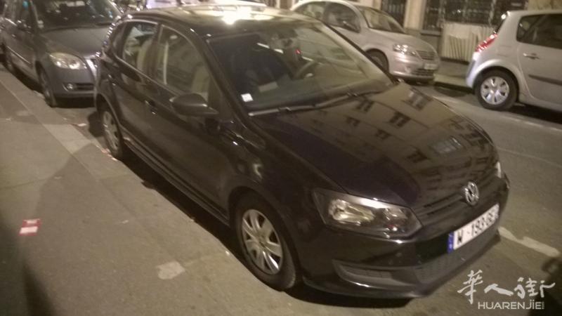 出售2010年大众POLO V 1.2 TDI 75 FAP TRENDLINE 5门