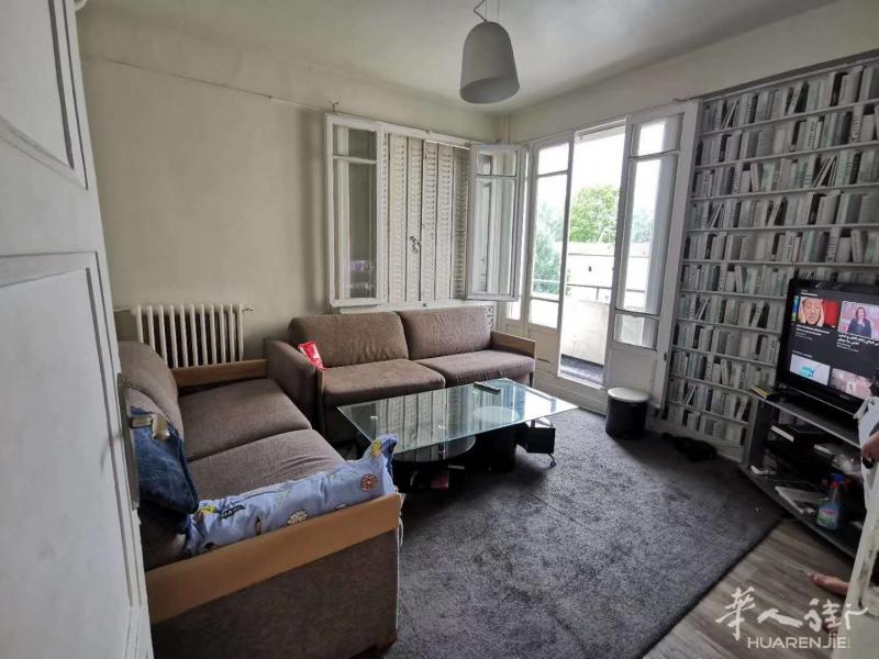 Aubervilliers 两室一厅，自住、收租精选！地铁步行7分钟！