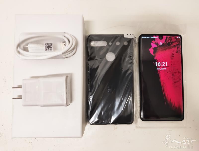 出几乎全新Essential Phone安卓手机4+128g 无锁 自带谷歌服务 骁龙835