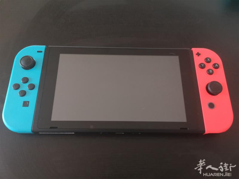 出售全新 switch主机 + 塞尔达旷野之息+ 马里奥Bros U Deluxe