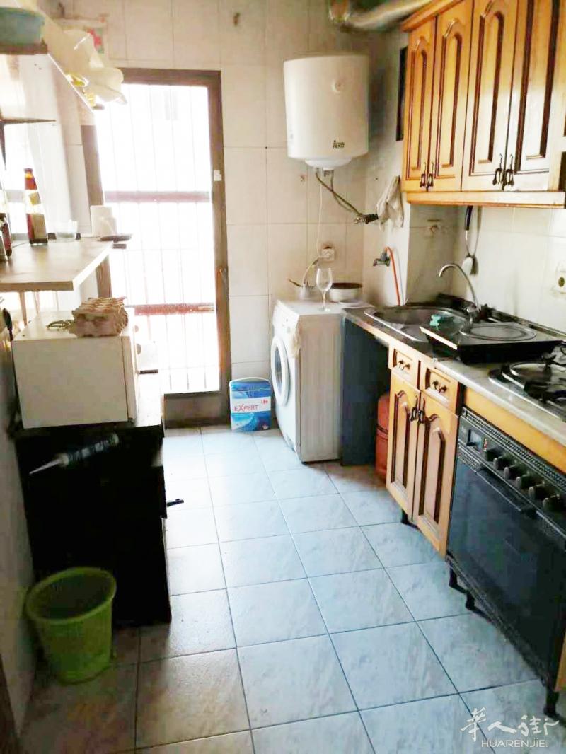 1号线nueva numancia四室一厅800