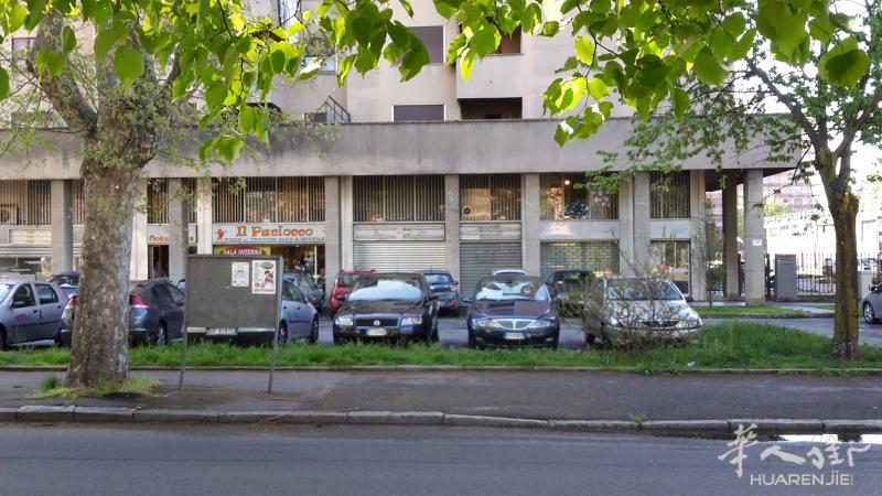 米兰市附近店面转让出售