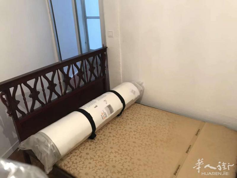 carpetana三房一厅出售