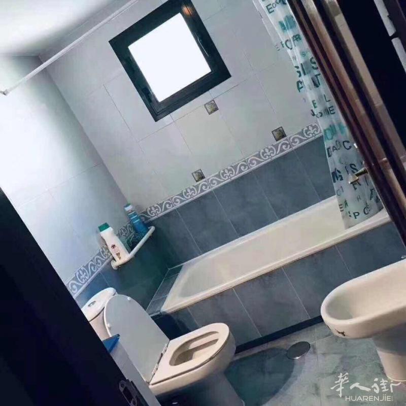 《Usera》🏡房型：3室1厅2卫出租