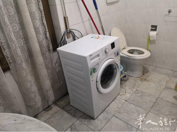 米兰黄线地铁dergano 有房间出租上下铺大衣柜